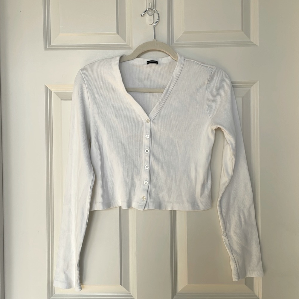 Brandy Melville White Crop Button Down Long Sleeve Top